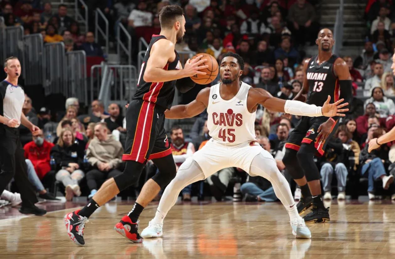 在他职业生 在他职业生